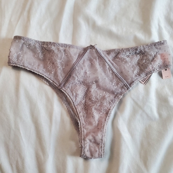 Victoria's Secret Dream Angels Grey Lace Very Cheeky Cutout Back - Size Small - Picture 1 of 6